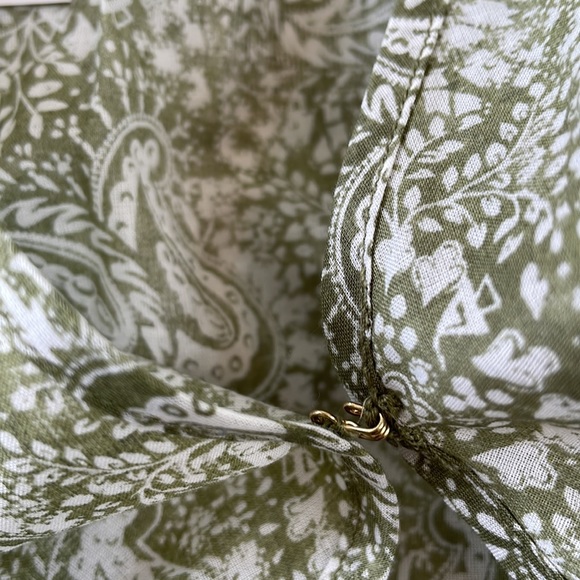 MICHAEL KORS ~ Cotton Paisley-Print Wrap Top ~ Army Green ~ Size: M ~NWT! - Picture 8 of 10